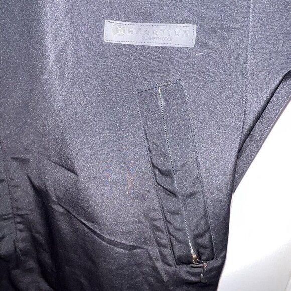 Kenneth Cole Reaction Mens Black Rain Jacket Medium Full Zip Magnetic Button - Picture 7 of 11